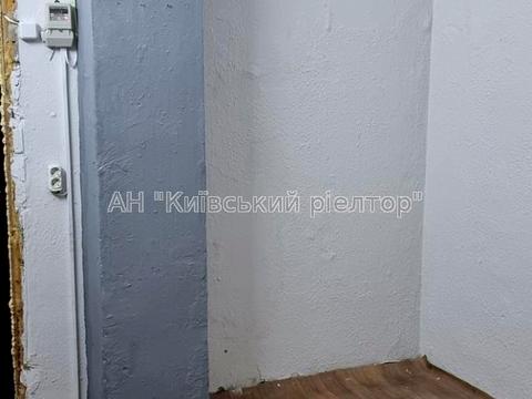 комерційна за адресою Братиславська вул., 14Б