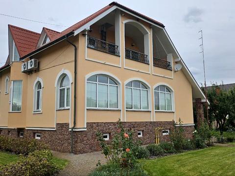 будинок за адресою Яблунева, 33