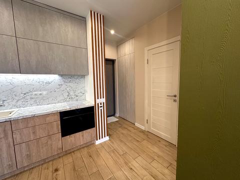 квартира за адресою Київ, Салютна вул., 2к2