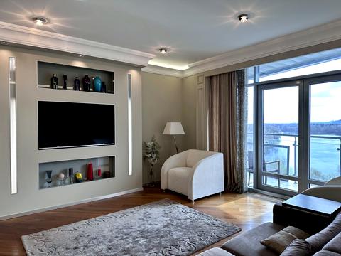 квартира по адресу Раисы Окипной ул., 18