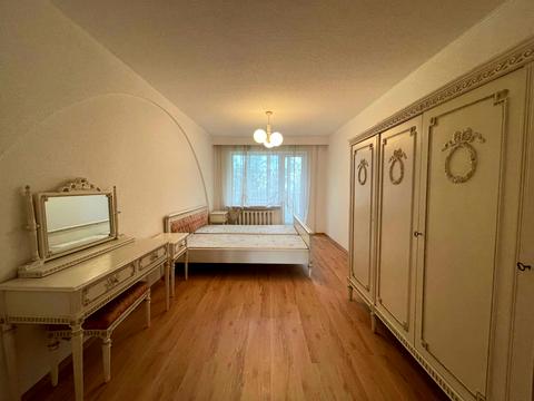 квартира по адресу Желваковского пер., 6