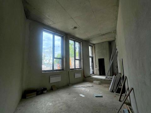 комерційна за адресою Клепарівська вул., 15