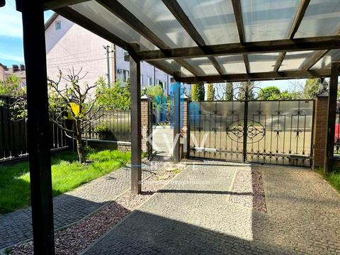 дом по адресу Садовая ул.