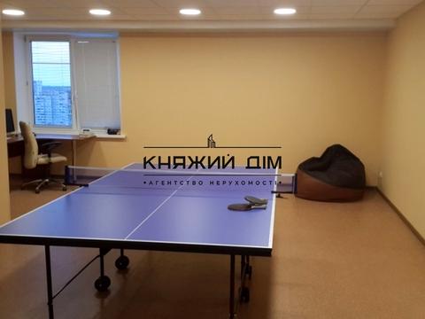 коммерческая по адресу Драгоманова ул., 1-А