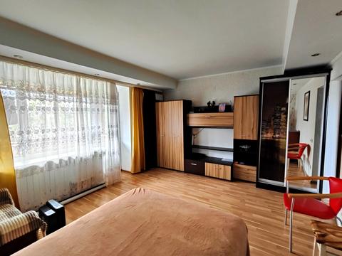 квартира за адресою Стратегічне шосе (Науки), 2-А