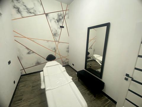 комерційна за адресою Одеська вул., 34