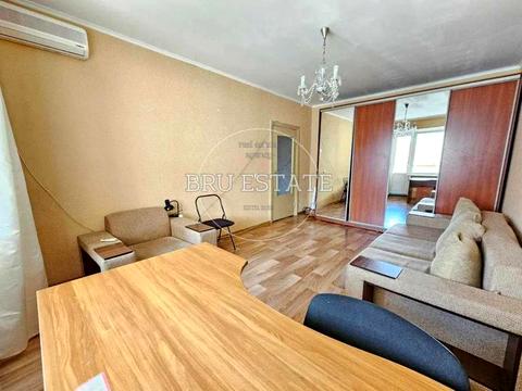 квартира за адресою Анни Ахматової вул., 39-А