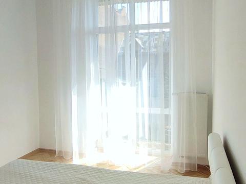 квартира за адресою Рене Декарта вул., 3
