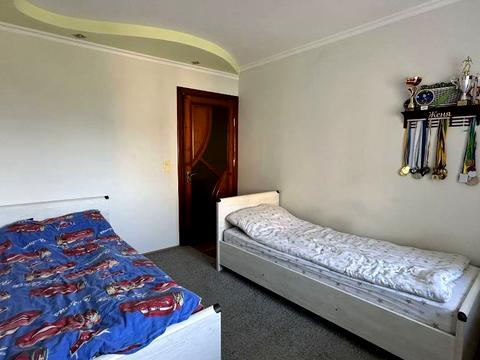 квартира за адресою Олександра Довженка вул., 21Б