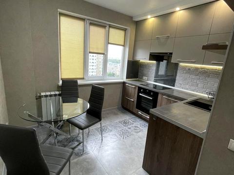 квартира по адресу Червоной Калины просп. (Владимира Маяковского), 17-Г