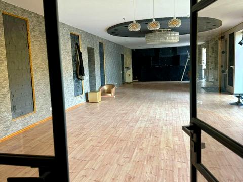 комерційна за адресою Польова вул., 57а