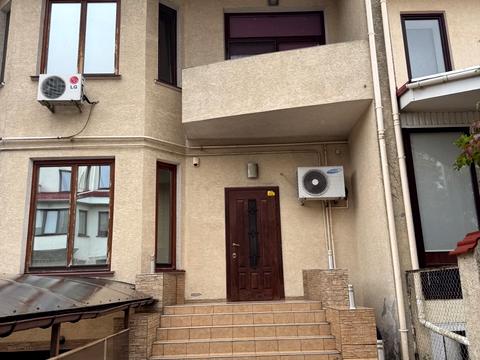будинок за адресою Педагогічна вул., 25