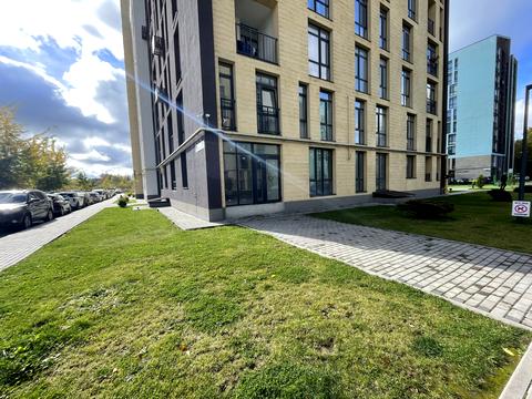 комерційна за адресою Стрийська вул., 111-В