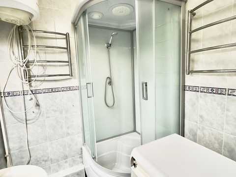 квартира за адресою Почайнинська вул., 35