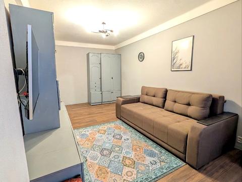 квартира за адресою Героїв полку "Азов" вул. (Маршала Малиновського), 30