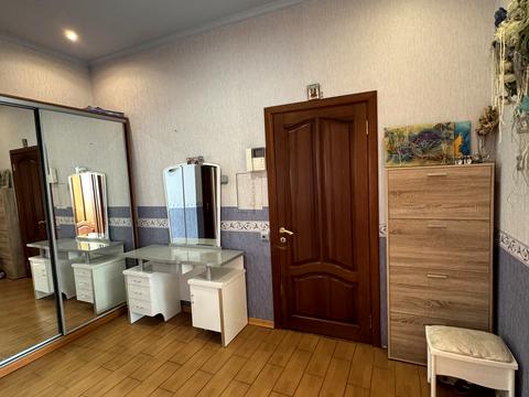 квартира по адресу Урловская ул., 16/37