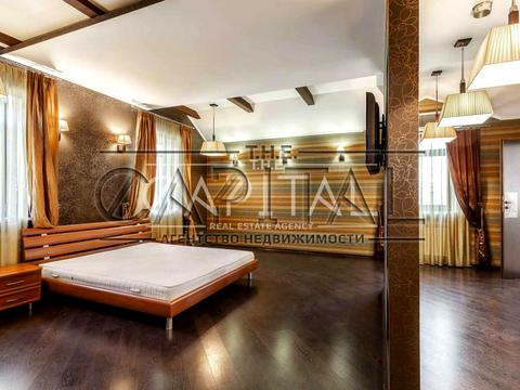 будинок за адресою Центральна вул., 45