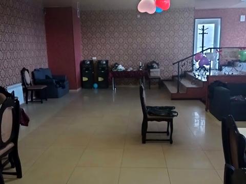 комерційна за адресою Силікатна вул. (Достоєвського), 1