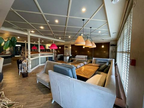 комерційна за адресою Івана Сірка вул. (Дем'яна Коротченка), 7/2