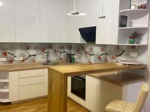 квартира за адресою Михайла Максимовича вул. (Онуфрія Трутенка), 24-Б