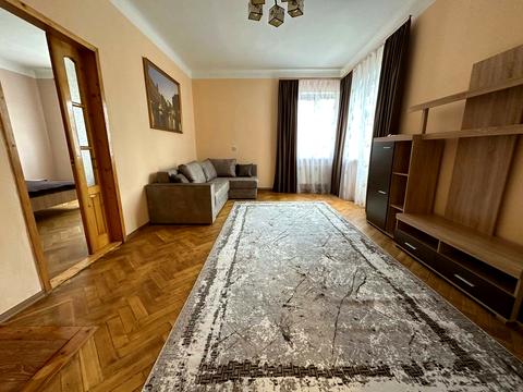 квартира за адресою Дмитра Донцова вул., 6