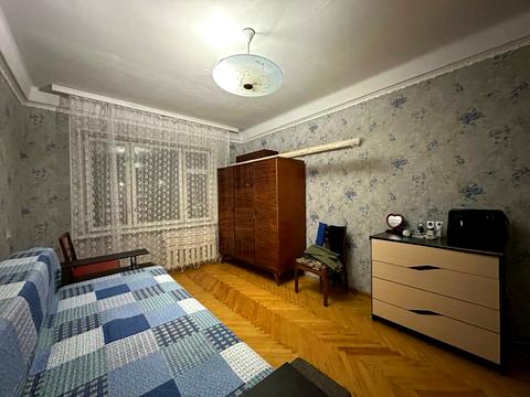 квартира за адресою Зодчих вул., 28