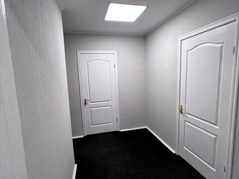 коммерческая по адресу просп. Леся Курбаса, 1 к2