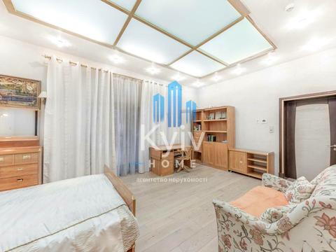 будинок за адресою Абрикосова вул.