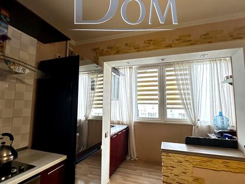 квартира за адресою Тополина вул., 18/2