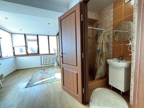 будинок за адресою Дніпро, Мостобудівельників вул., 1Б