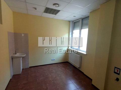 коммерческая по адресу Анны Ахматовой ул., 14а