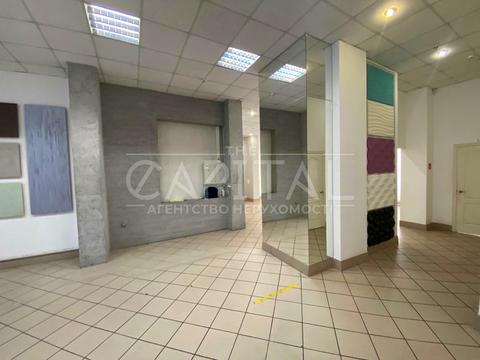 комерційна за адресою Вишгородська вул., 45