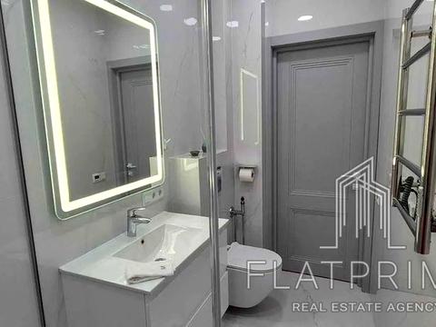 квартира за адресою Салютна вул., 2к17