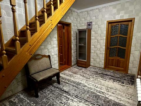 будинок за адресою Центральна вул., 9