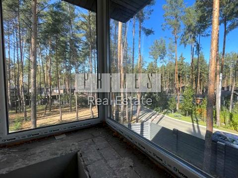 будинок за адресою Квітнева вул.