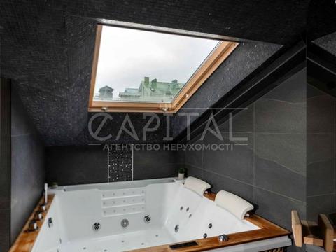 квартира за адресою Регенераторна вул., 4 к8