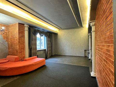 коммерческая по адресу Мукачевский пер., 6