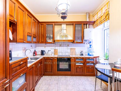 квартира за адресою Назарівська вул. (Вєтрова), 9