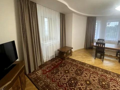квартира за адресою Карпенка вул., 32