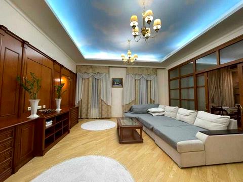 квартира за адресою Дніпро, Старокозацька вул. (Комсомольська), 25