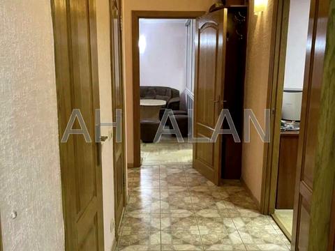 коммерческая по адресу Антоновича ул. (Горького), 90-92