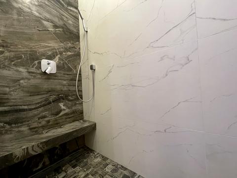 квартира за адресою Андрія Верхогляда вул. (Михайла Драгомирова), 2-А