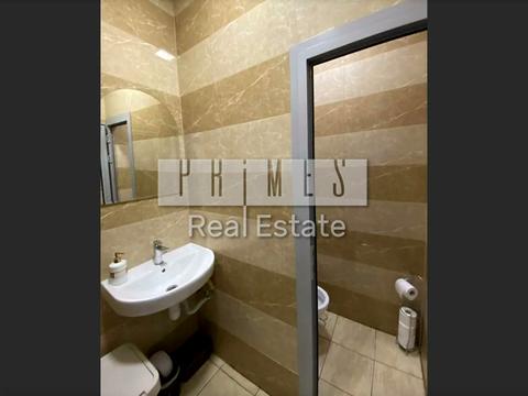 комерційна за адресою Красилівська вул., 5