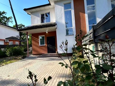 будинок за адресою Яснополянська вул., 14б