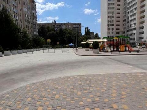 квартира за адресою Одеса, Костанді вул., 203/2