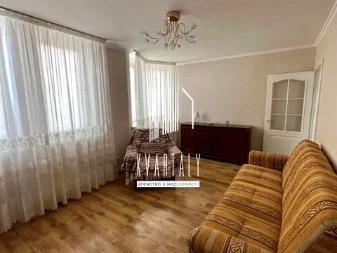 квартира по адресу Червоной Калины просп. (Владимира Маяковского), 68