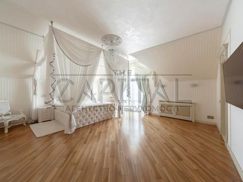 дом по адресу Велика Набережна, 13