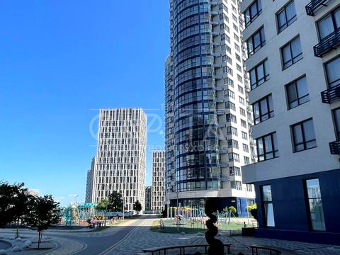 квартира за адресою Миколи Бажана просп., 7