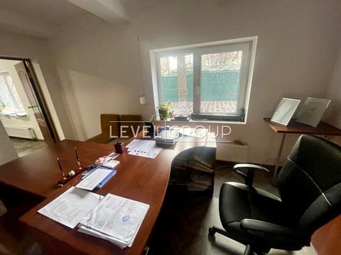 коммерческая по адресу Науки просп., 33а