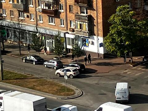 коммерческая по адресу Берестейский просп. (Победы), 108/1